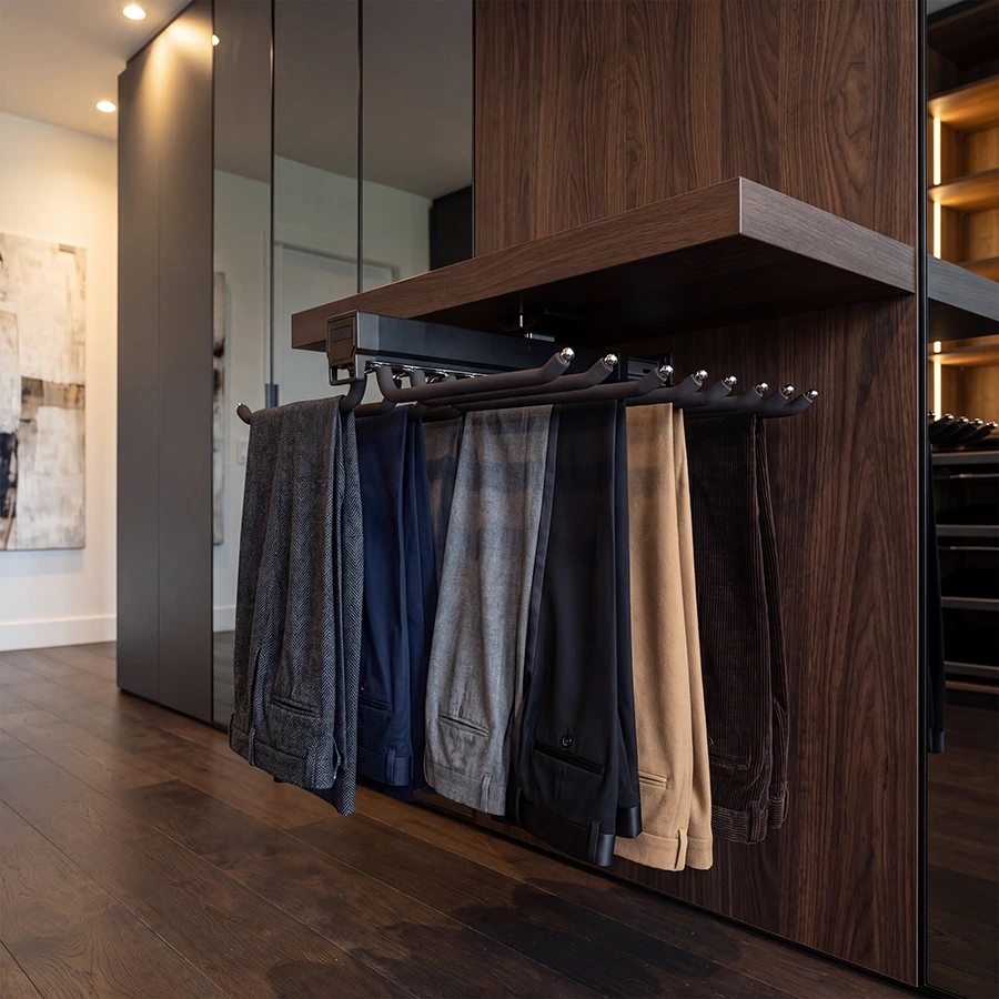CAPE Pull-Out Double Trousers Hanger