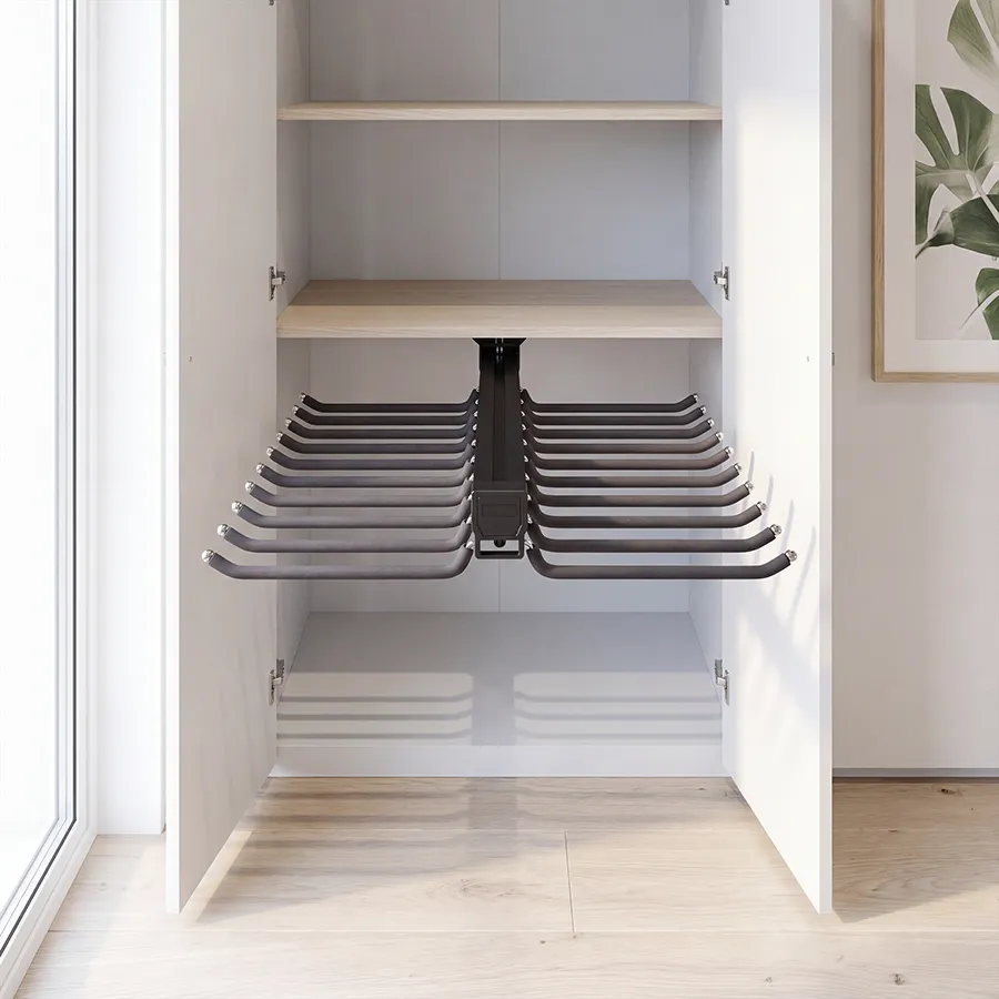 CAPE Pull-Out Double Trousers Hanger1.webp